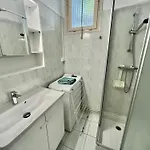 Confortable Avec Parking Au Centre-ville - Fr-1-716-78 Apartament *